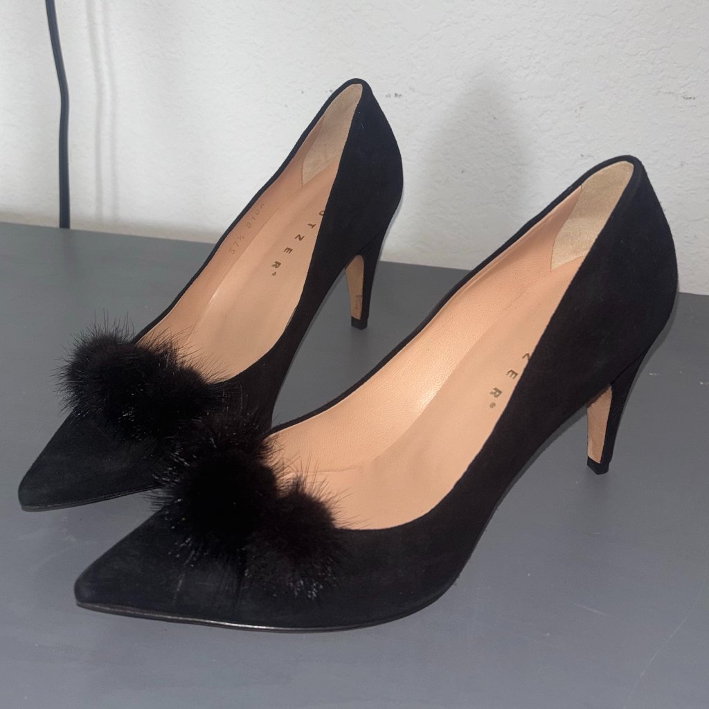 Vintage Unutzer Black Suede High-Heel Pumps W Fur Puffs, Made In Venice Italy